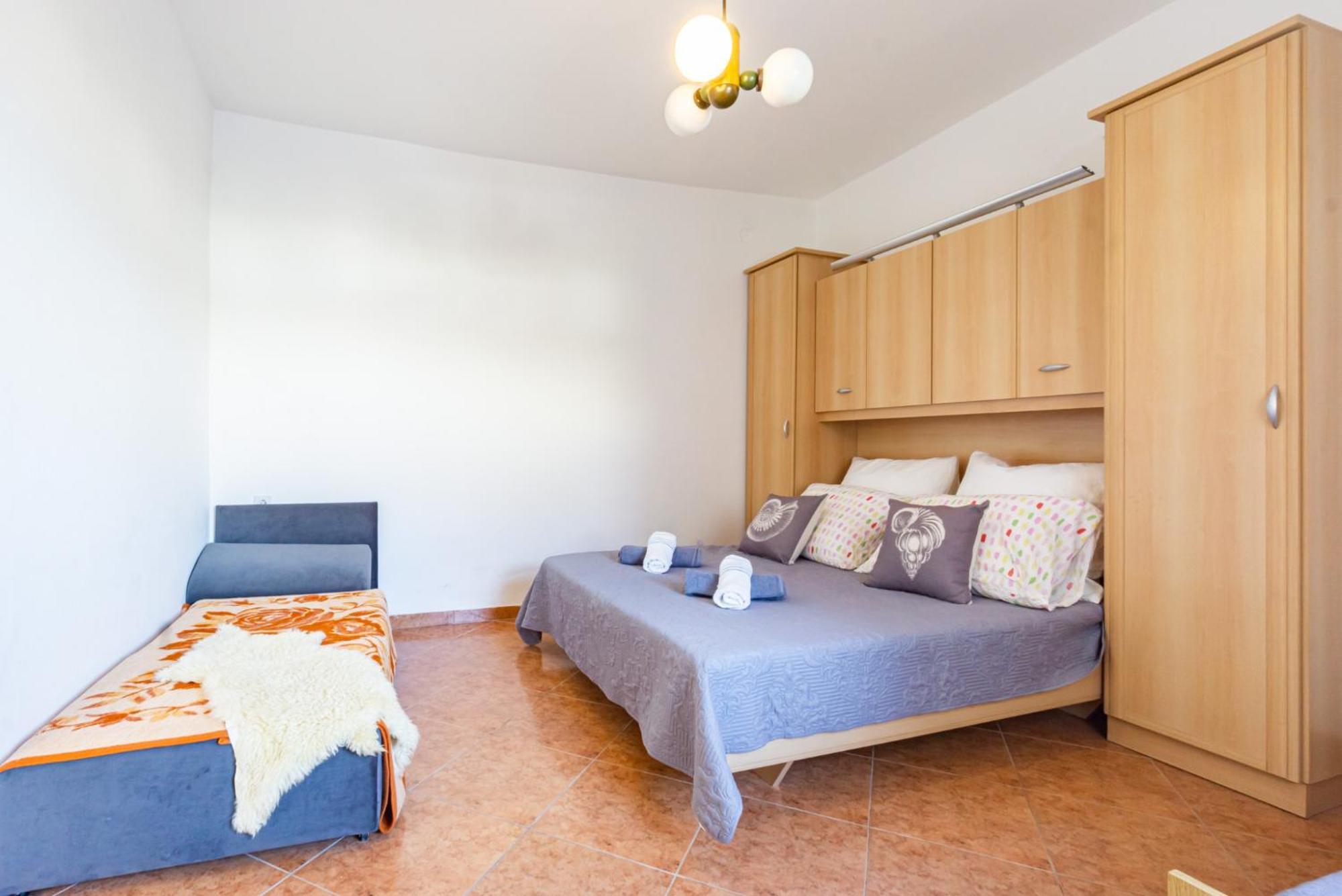 Jasko I Jelica Beautiful View Apartment Metajna Ruang foto